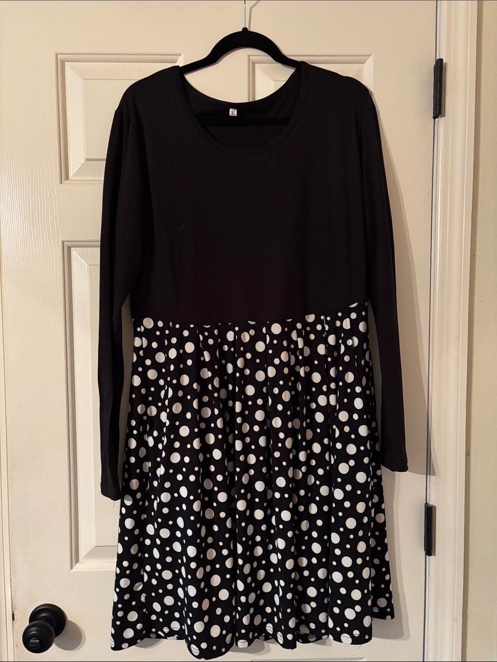 Adorable Black & White Polka Dot Long-Sleeve Dress